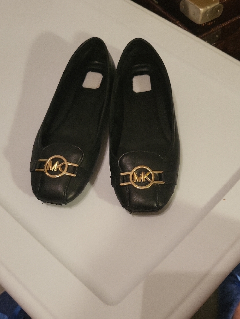 Michael Kors Black Leather Logo Ballet Flats with Gold Accent - Picture 9 of 9